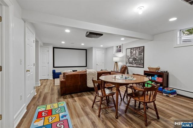 408 Drury Lane, Wyckoff, NJ 07481