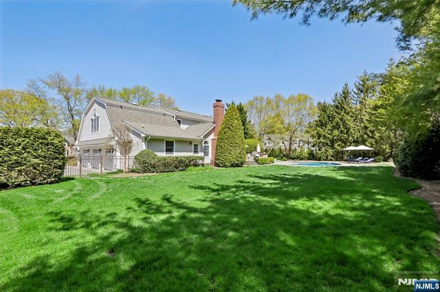 408 Drury Lane, Wyckoff, NJ 07481