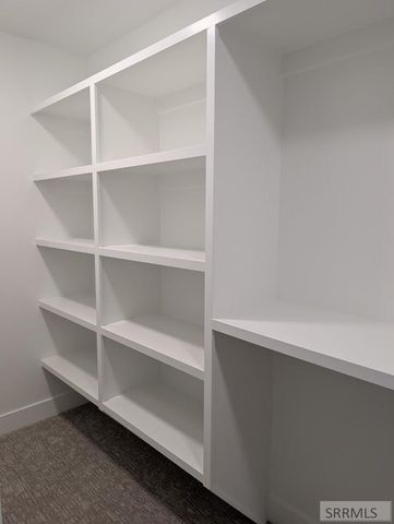 1301 Laurel Drive, Idaho Falls, ID 83401