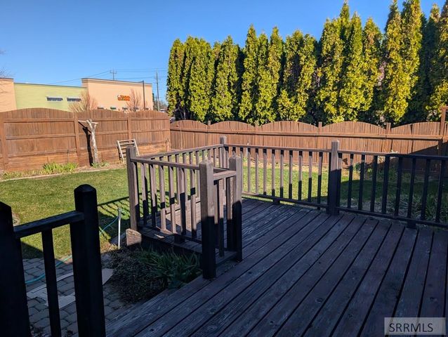 1301 Laurel Drive, Idaho Falls, ID 83401