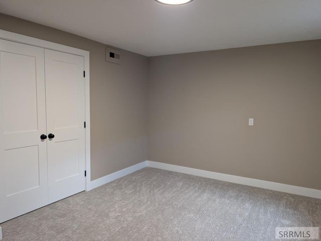 1301 Laurel Drive, Idaho Falls, ID 83401