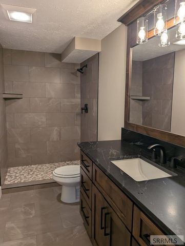 1301 Laurel Drive, Idaho Falls, ID 83401