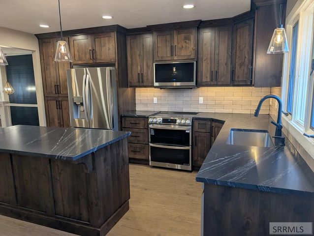 1301 Laurel Drive, Idaho Falls, ID 83401