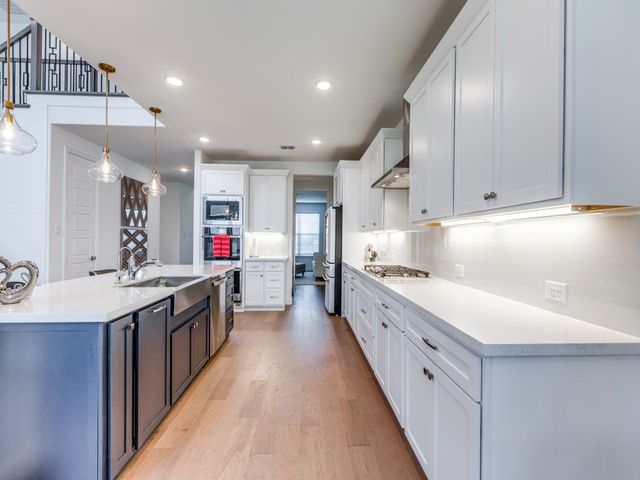 1701 Rain Lily Street, Celina, TX 75078
