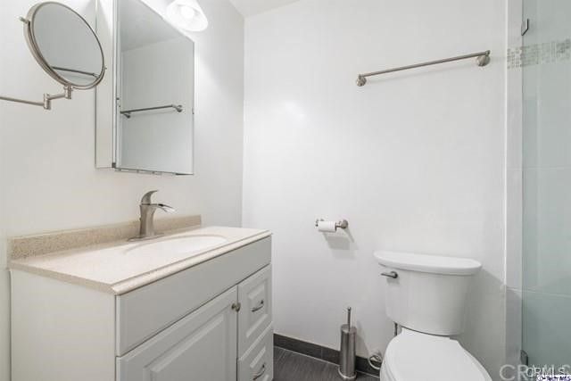 601 E Orange Grove 103, Burbank, CA 91501