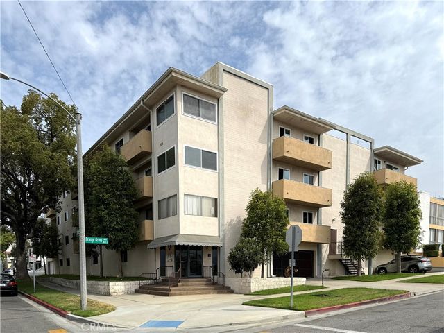 601 E Orange Grove 103, Burbank, CA 91501