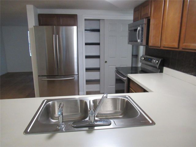 3110 ROCK VALLEY DR, Holiday, FL 34691