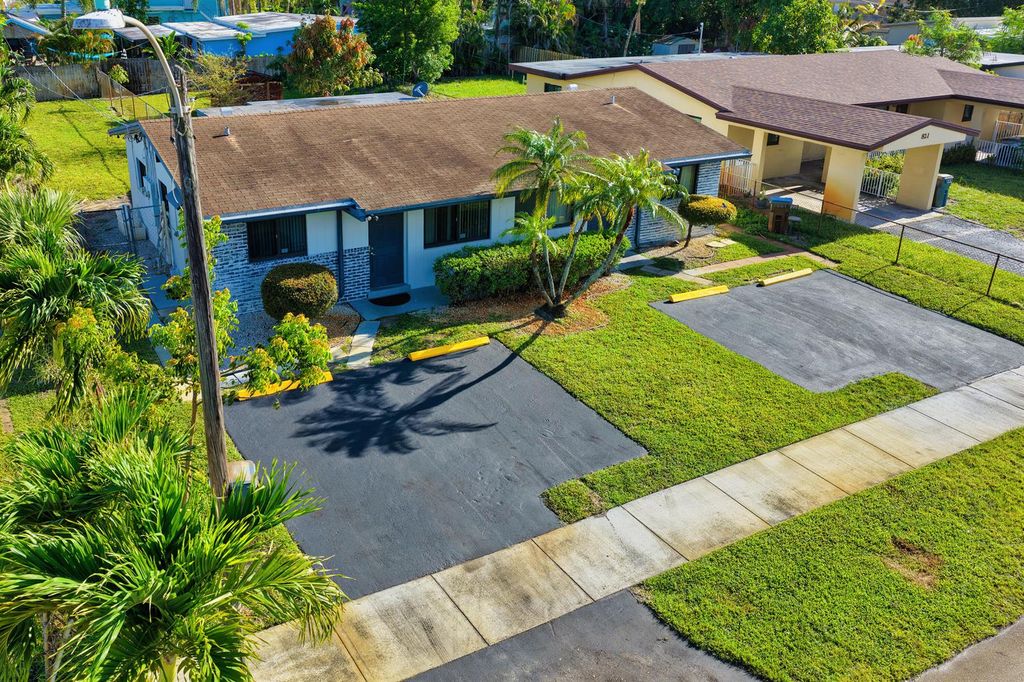 837 NW 41st Street A-b, Oakland Park, FL 33309
