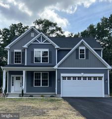 1178 S SPRING RD, Vineland, NJ 08361