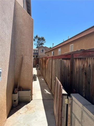 9375 Agave Drive, Hesperia, CA 92344