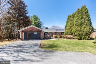 1712 BACHMAN VALLEY DR, Westminster, MD 21157