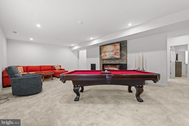 12313 GEMSTONE DR, Hagerstown, MD 21740