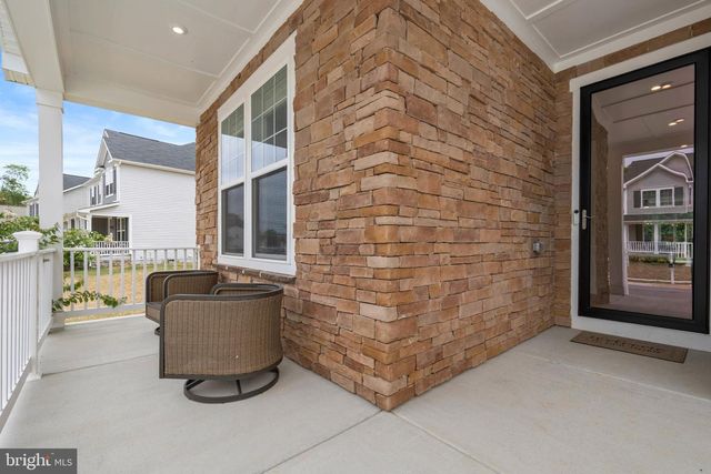 12313 GEMSTONE DR, Hagerstown, MD 21740