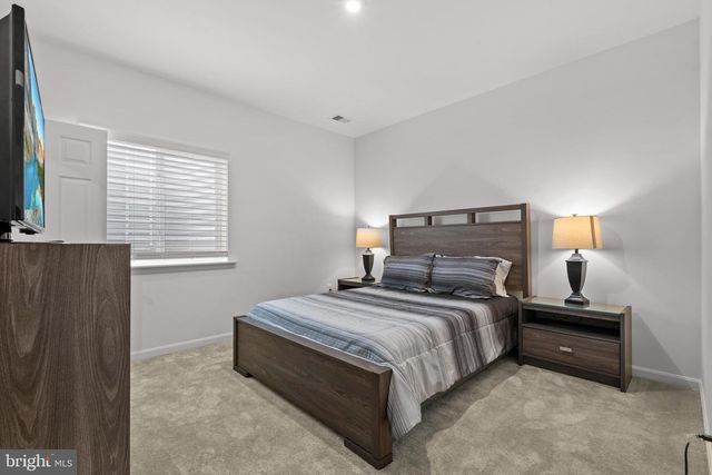 12313 GEMSTONE DR, Hagerstown, MD 21740