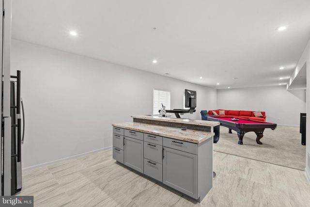 12313 GEMSTONE DR, Hagerstown, MD 21740