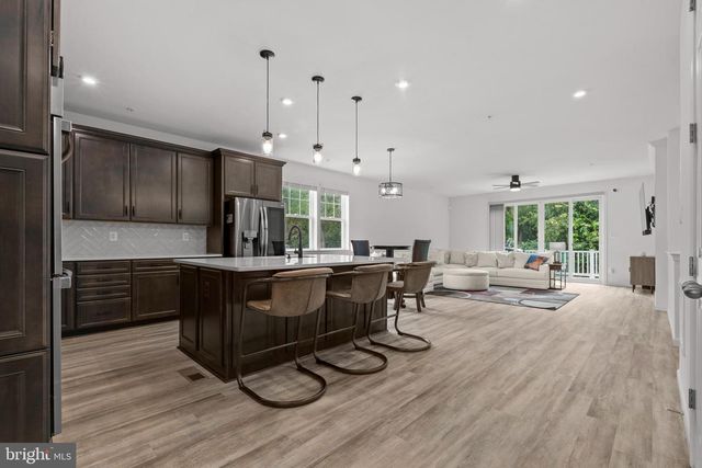 12313 GEMSTONE DR, Hagerstown, MD 21740