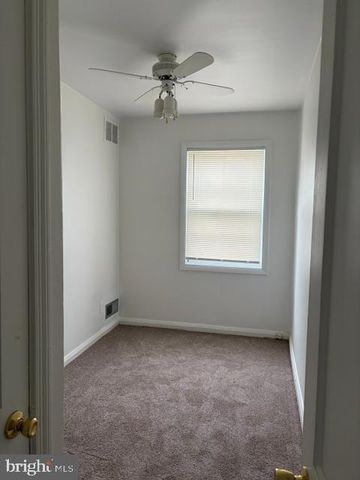 325 IMLA ST, Baltimore, MD 21224