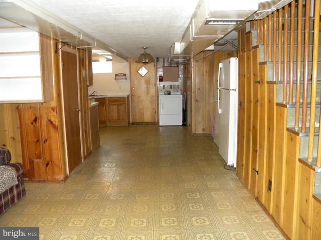 325 IMLA ST, Baltimore, MD 21224