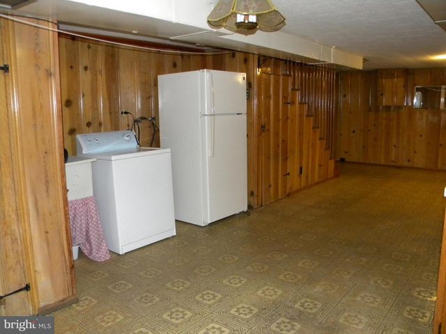 325 IMLA ST, Baltimore, MD 21224