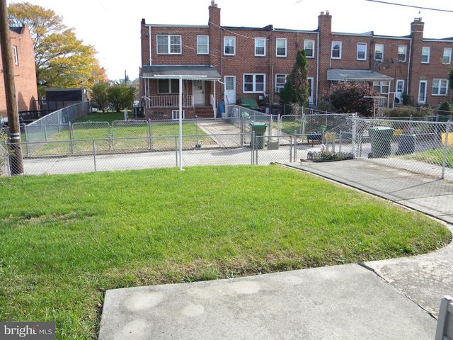 325 IMLA ST, Baltimore, MD 21224