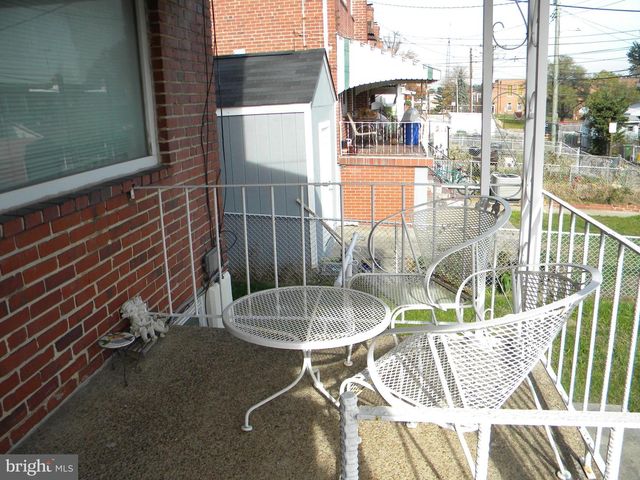 325 IMLA ST, Baltimore, MD 21224