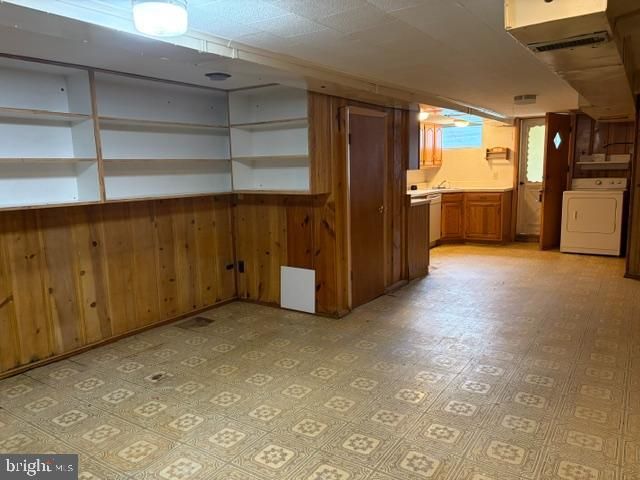 325 IMLA ST, Baltimore, MD 21224