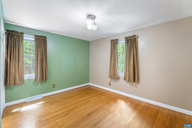 2200 BRANDYWINE DR, Charlottesville, VA 22901