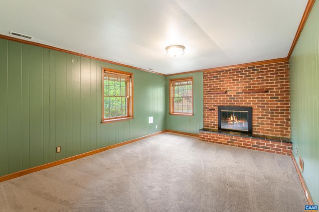 2200 BRANDYWINE DR, Charlottesville, VA 22901