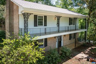 2200 BRANDYWINE DR, Charlottesville, VA 22901