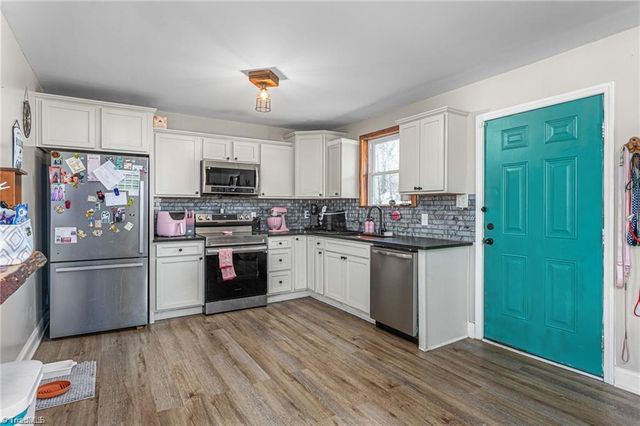 118 Shady Grove Road, Eden, NC 27288