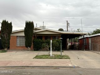 228 MANGO Road, El Paso, TX 79915