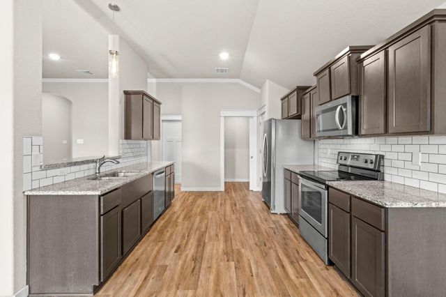 445 Bella Rose DR, Belton, TX 76513
