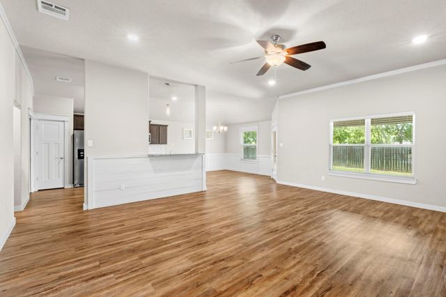 445 Bella Rose DR, Belton, TX 76513