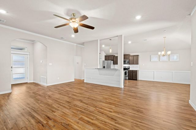 445 Bella Rose DR, Belton, TX 76513