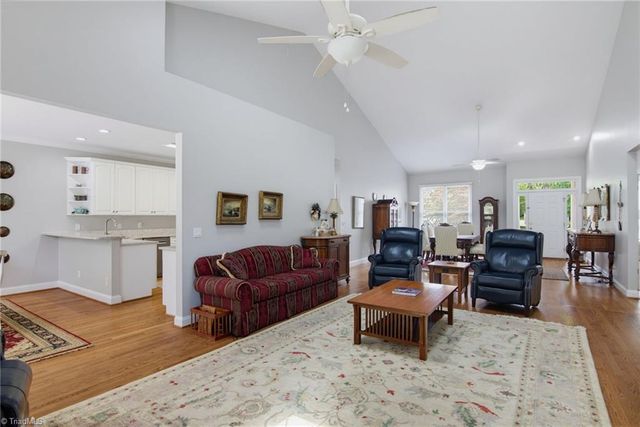 4733 Barrington Place Court, Jamestown, NC 27282