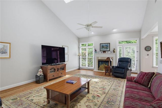 4733 Barrington Place Court, Jamestown, NC 27282