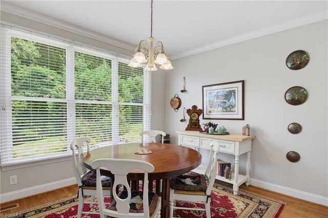 4733 Barrington Place Court, Jamestown, NC 27282