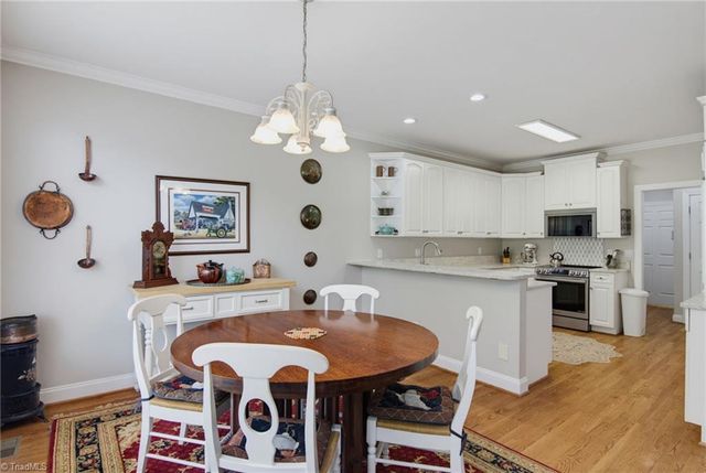 4733 Barrington Place Court, Jamestown, NC 27282
