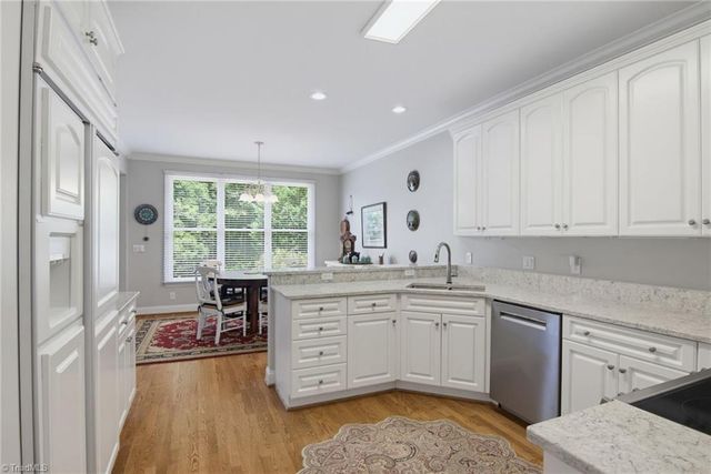 4733 Barrington Place Court, Jamestown, NC 27282