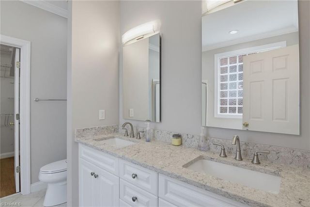 4733 Barrington Place Court, Jamestown, NC 27282