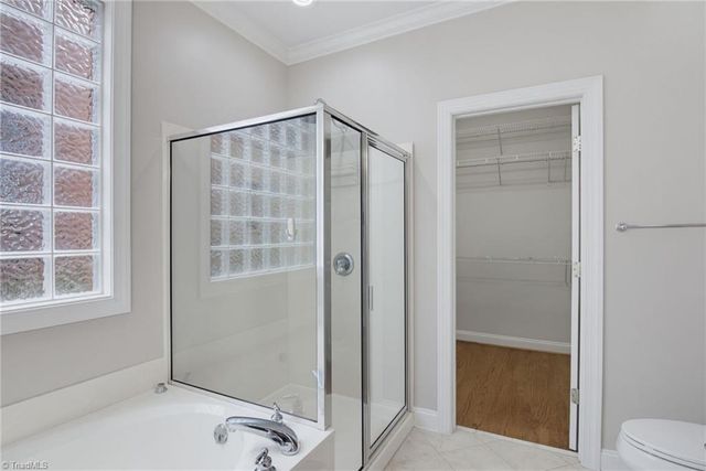 4733 Barrington Place Court, Jamestown, NC 27282