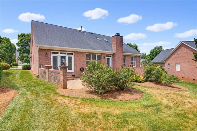 4733 Barrington Place Court, Jamestown, NC 27282