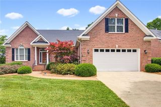 4733 Barrington Place Court, Jamestown, NC 27282