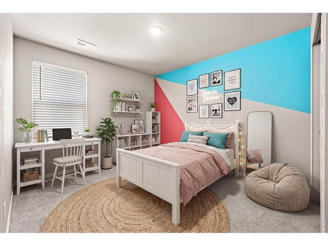 370 Cherokee Trl, Ault, CO 80610