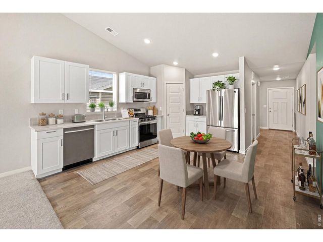 370 Cherokee Trl, Ault, CO 80610