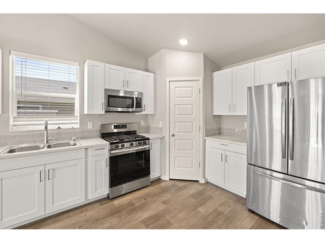 370 Cherokee Trl, Ault, CO 80610