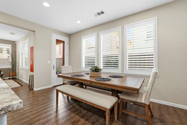 6040 Palermo Way, Roseville, CA 95661