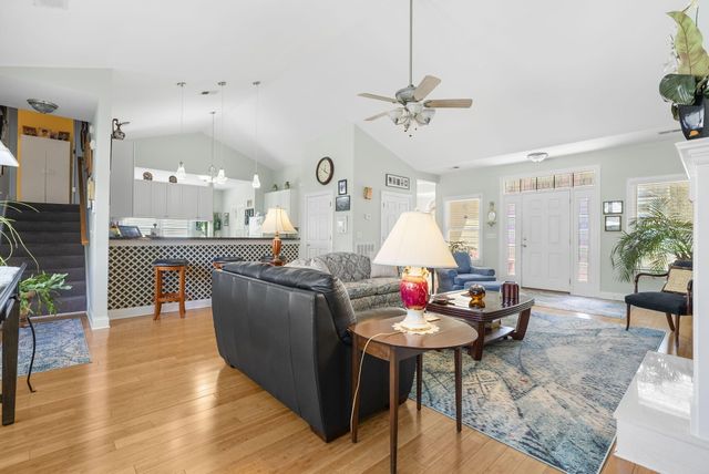 842 Captain Toms Crossing, Johns Island, SC 29455