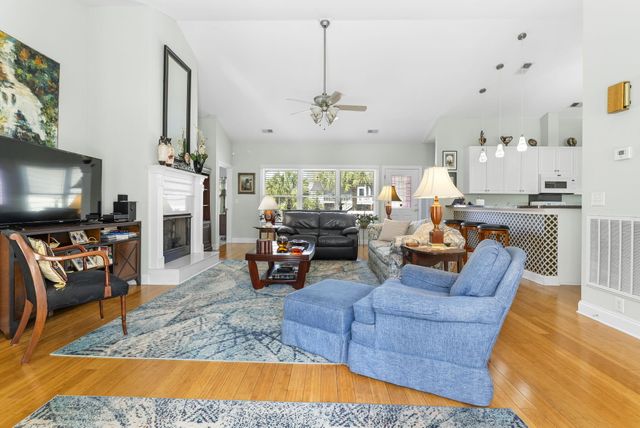 842 Captain Toms Crossing, Johns Island, SC 29455