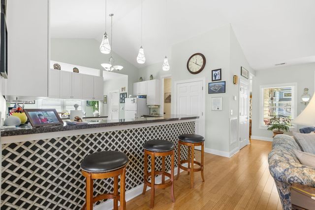 842 Captain Toms Crossing, Johns Island, SC 29455